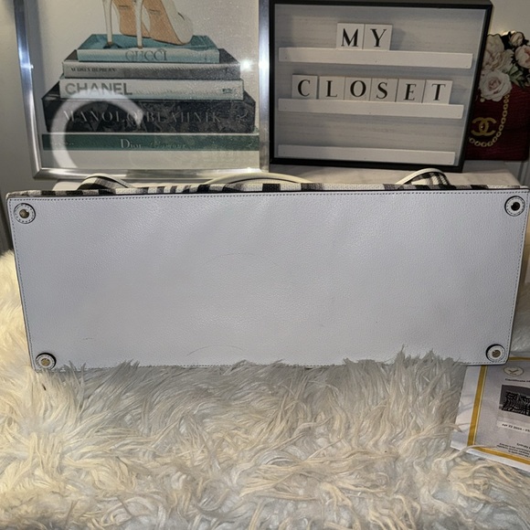 COACH THE LARGE WAVY GINGHAM CANVAS EAST/WEST TOWN TOTE NWOT - Picture 5 of 10